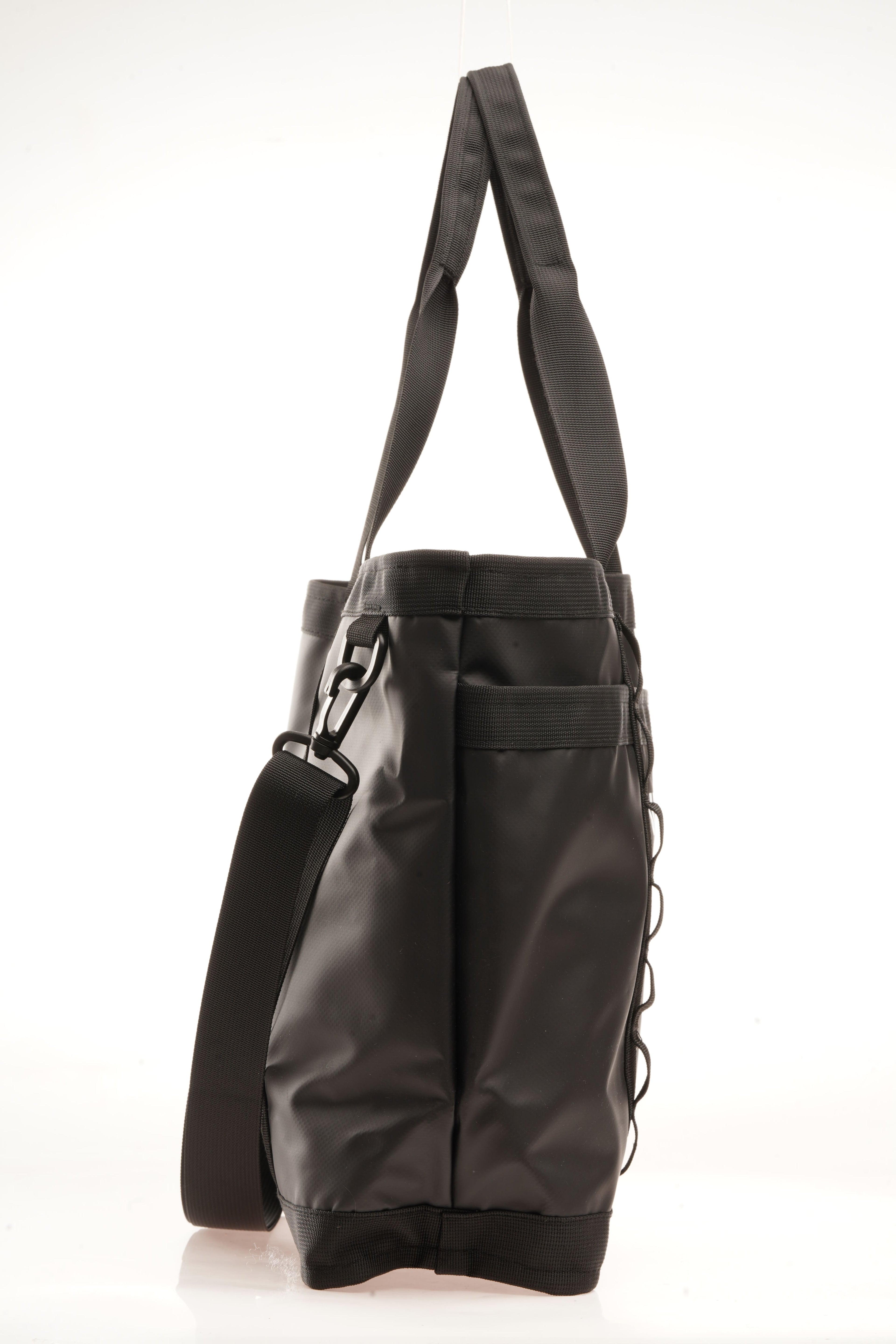 Bolso Renata Super Cool Black Costado