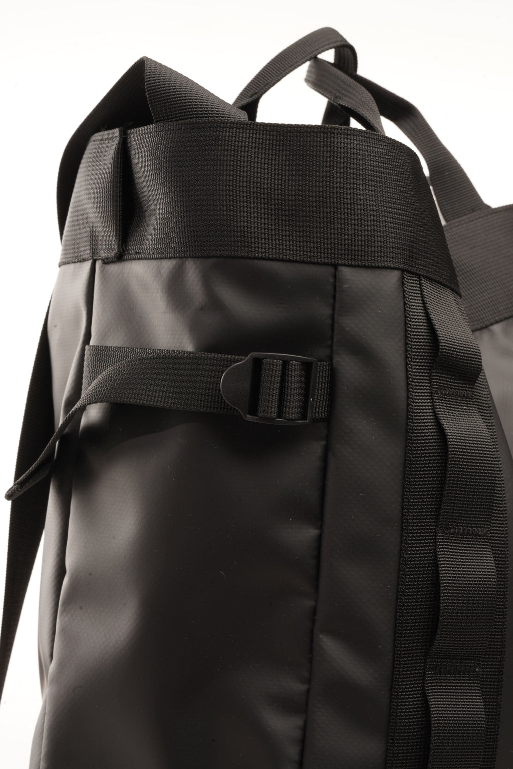 Mochila Renata Super Cool Black Detalle