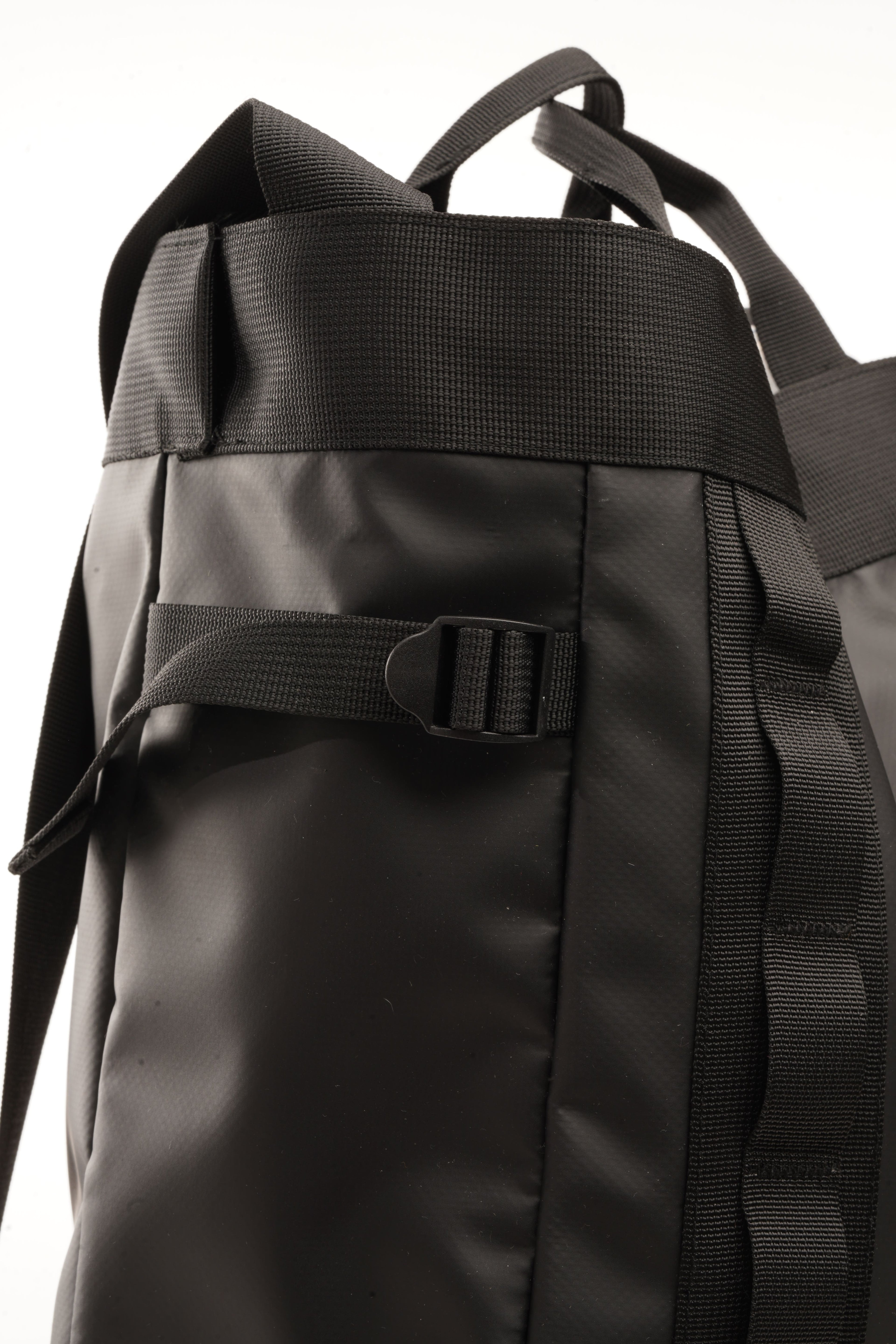 Mochila Renata Super Cool Black Detalle