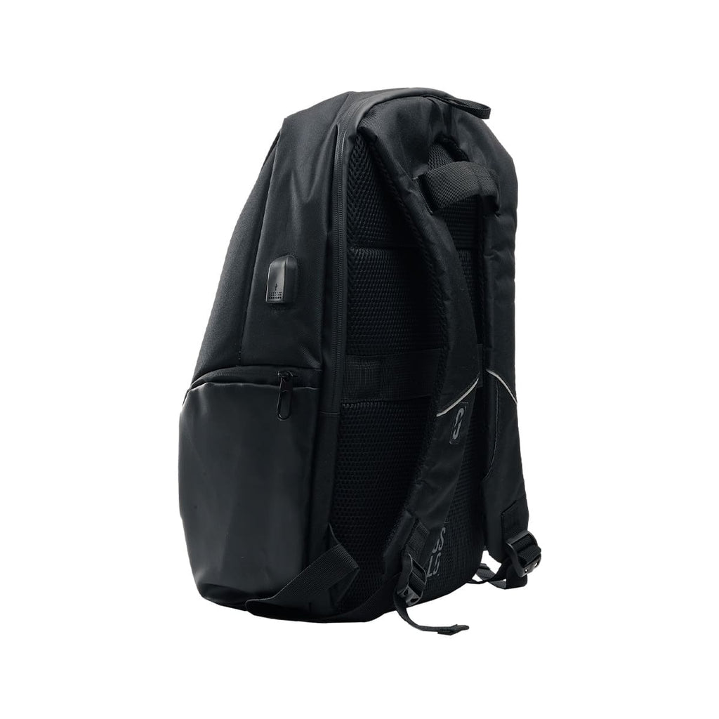 Porta Notebook impermeable cierre oculto USB bolsillo